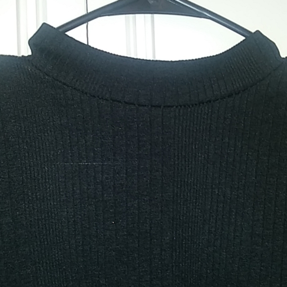 Long sleeve crop top - Picture 2 of 2